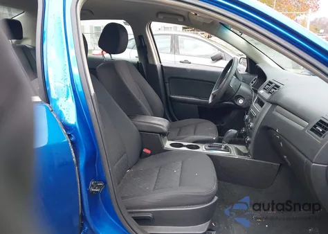 2012 Ford Fusion Se z USA, uszkodzony, nr VIN 3FAHP0HA7CR372991